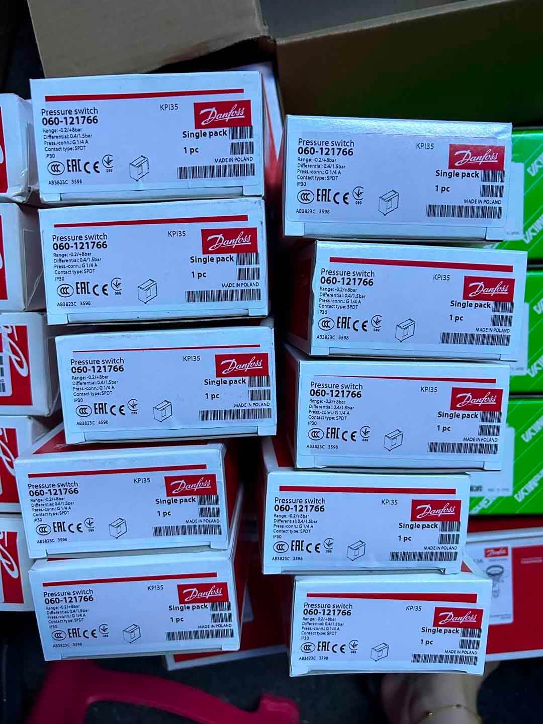 Presostato Danfoss KPI35 060-121766