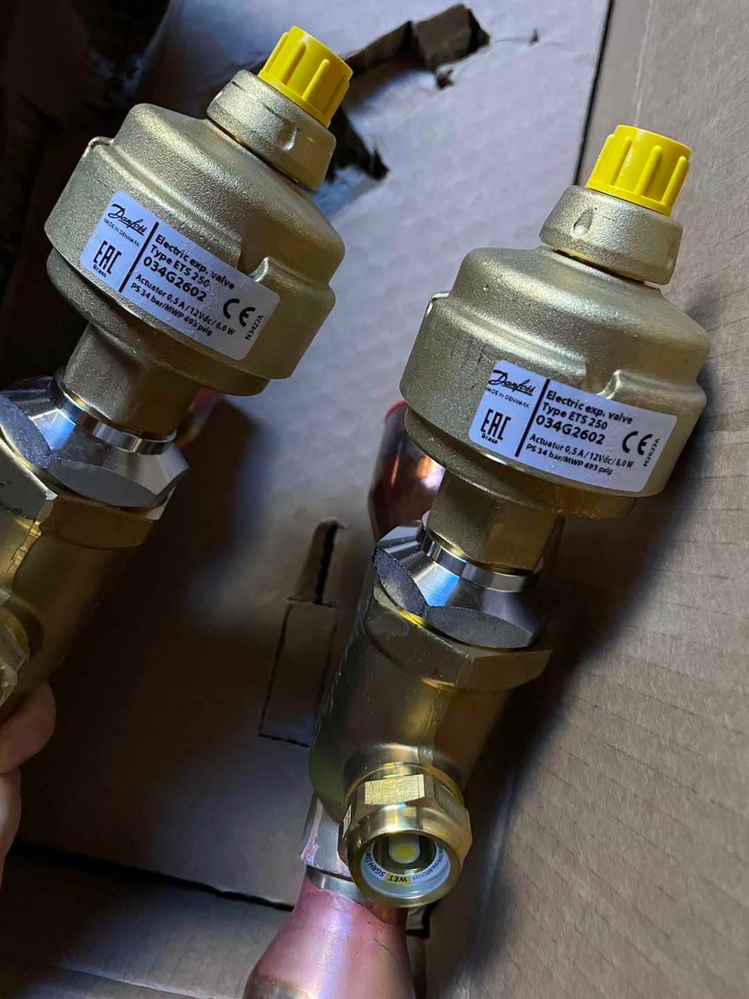 Válvula de expansión eléctrica Danfoss ETS250 034G2602