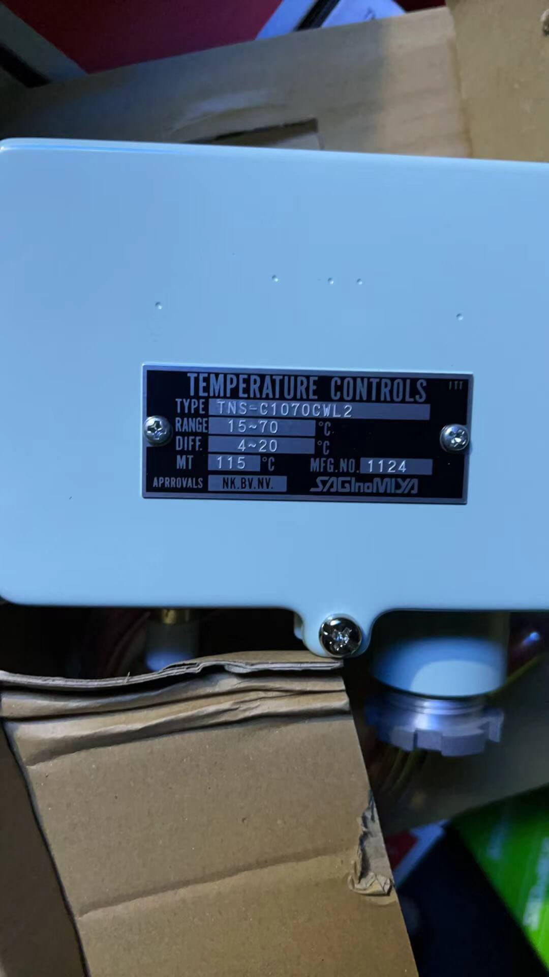 Controles de temperatura Saginomiya TNS-C1070CWL2